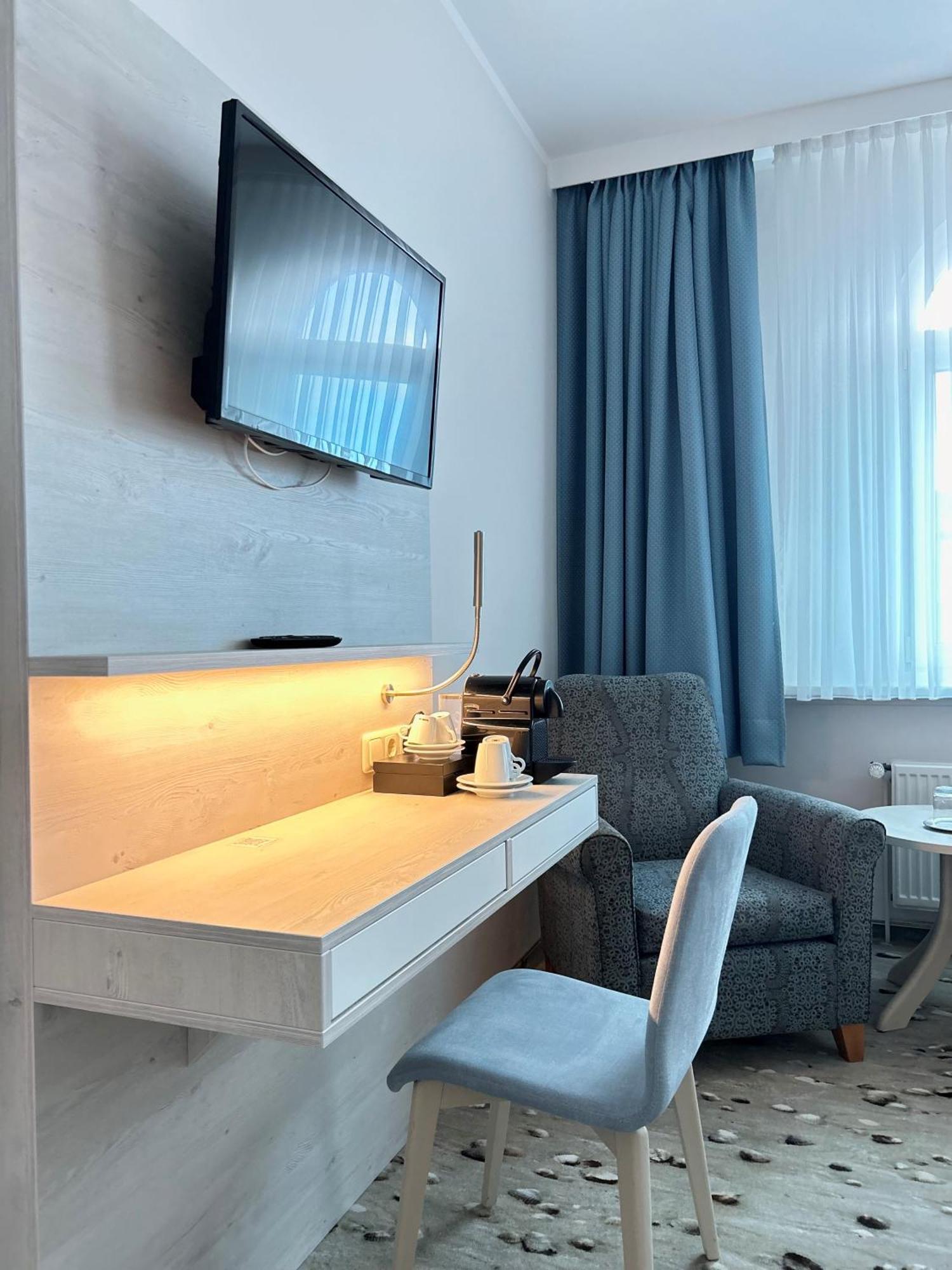 Sure Hotel By Best Western Wilhelmshaven City Exterior photo